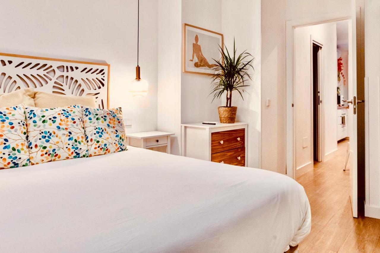 Calle Rodas 3 Central 5 Stars Apartment In Madrid For 6 People Buitenkant foto